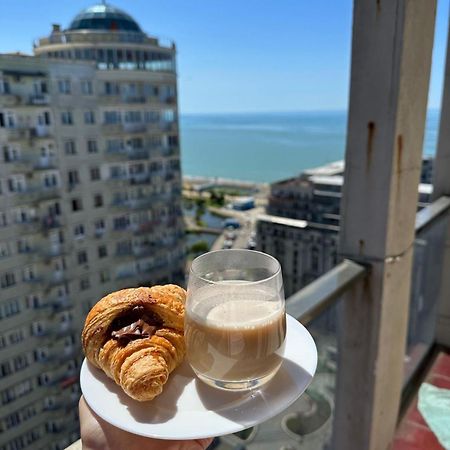 Удобные Апартаменты С Видом На Море Batumi Bagian luar foto